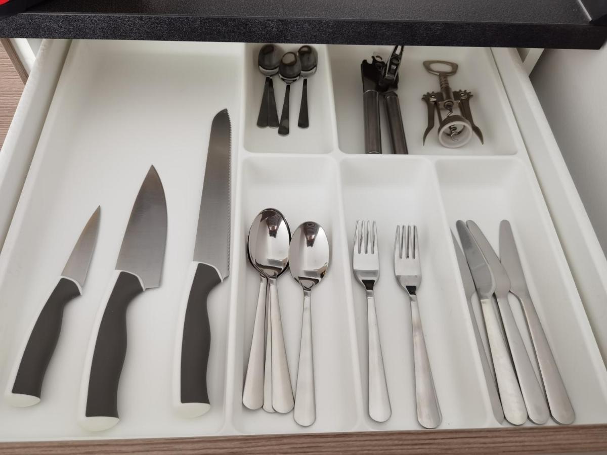 Apartmani Karlo ซาเกร็บ ภายนอก รูปภาพ