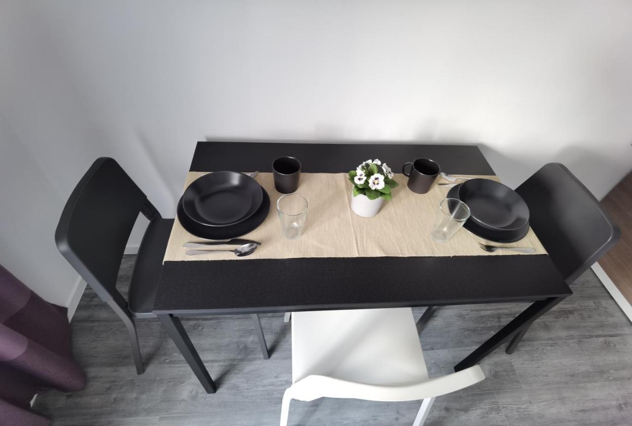 Apartmani Karlo ซาเกร็บ ภายนอก รูปภาพ
