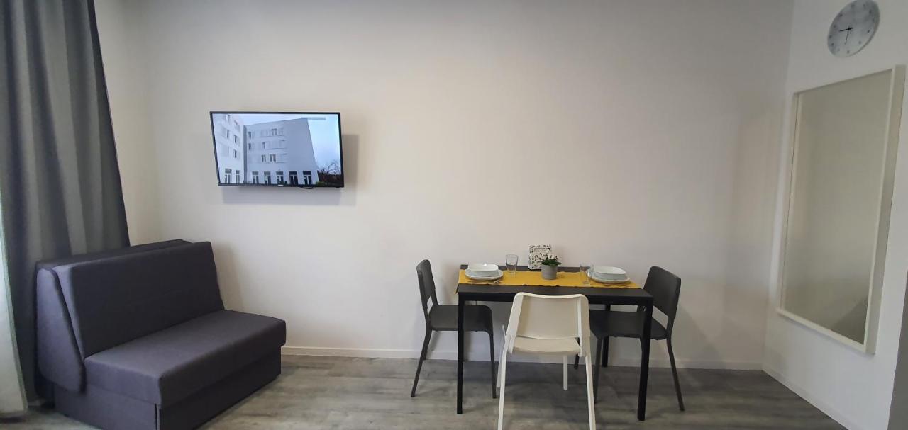 Apartmani Karlo ซาเกร็บ ภายนอก รูปภาพ