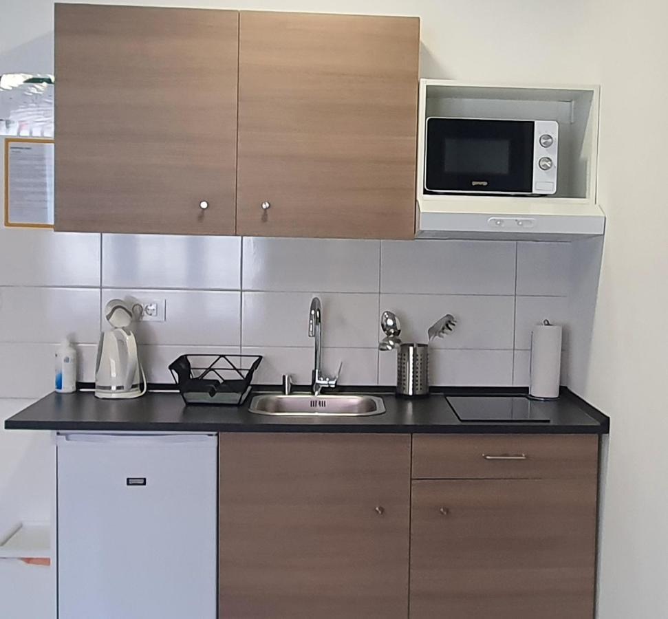 Apartmani Karlo ซาเกร็บ ภายนอก รูปภาพ