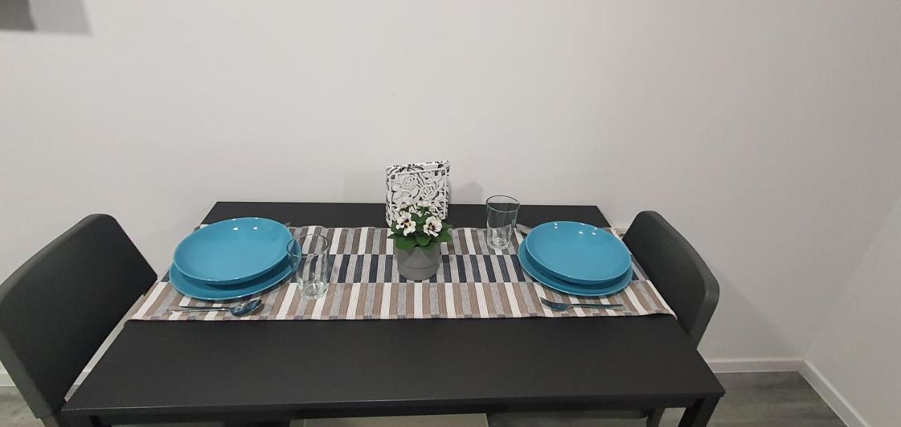 Apartmani Karlo ซาเกร็บ ภายนอก รูปภาพ