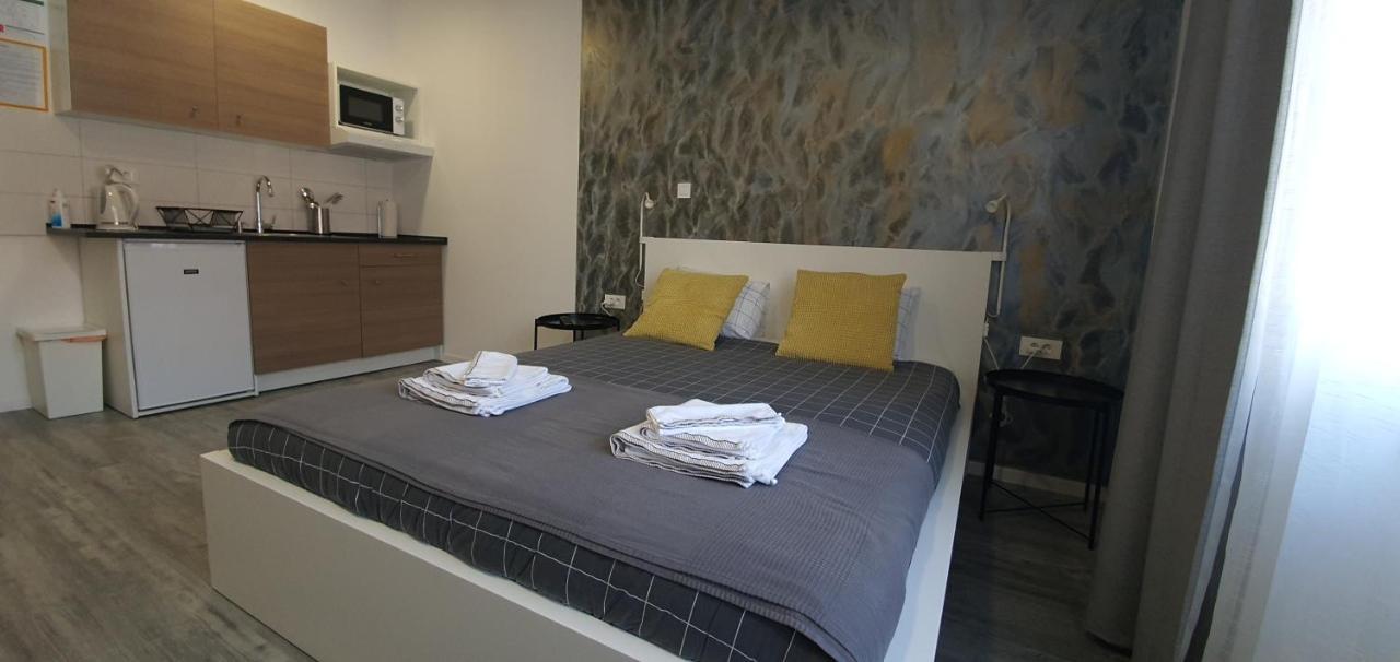 Apartmani Karlo ซาเกร็บ ภายนอก รูปภาพ